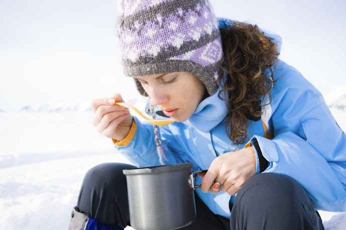 登山中の食事を想定して使用するカトラリーを選ぼう