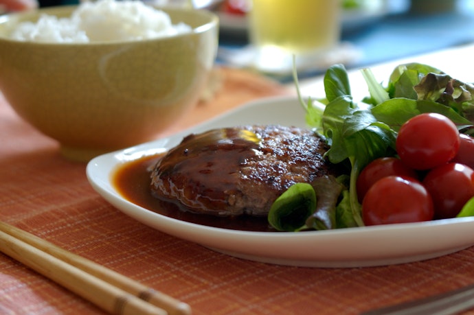 ハンバーグや炒飯に!焼き鳥以外にも使えるものを見ておこう