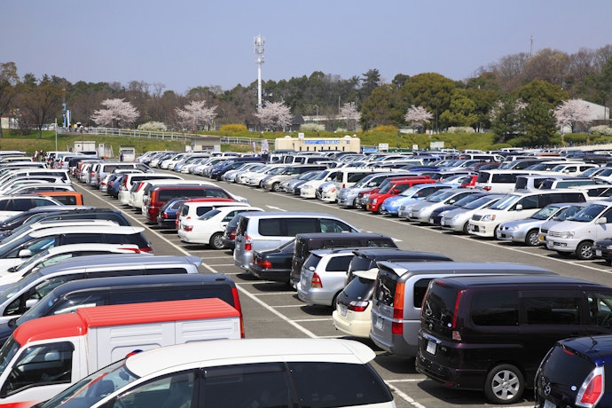 送迎や無料駐車場など便利なサービスにも注目