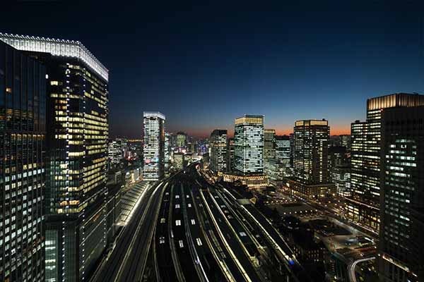 夜景を眺めてゆっくりしたいなら高層階を狙おう