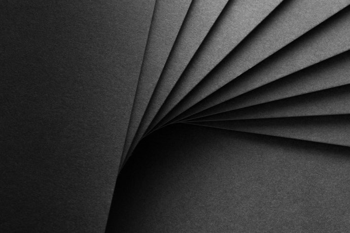 黒い用紙に複写するなら白いカーボン紙が便利
