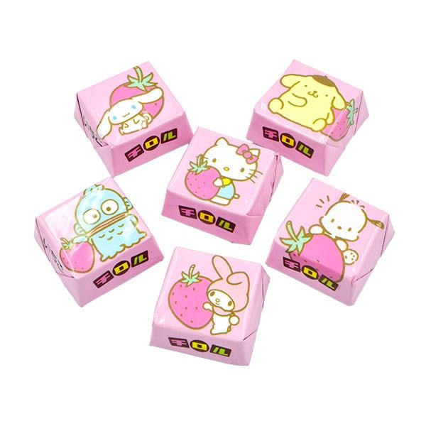 キャラクターとのコラボ商品もチェックしよう