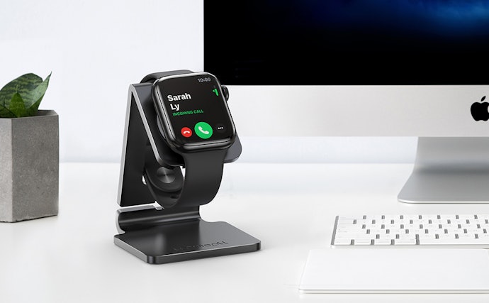 スマートウォッチを使用しているなら専用スタンドが便利