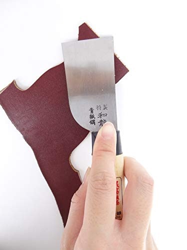 刃の素材は?おすすめは切れ味が長持ちする「青紙鋼」