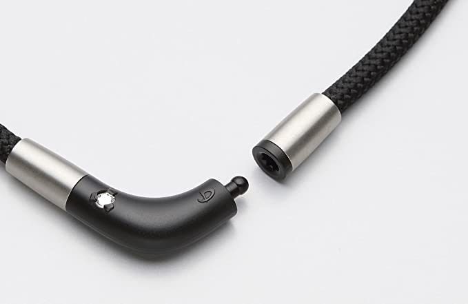 主に3種類。着脱のしやすさを軸に留め具を選択しよう