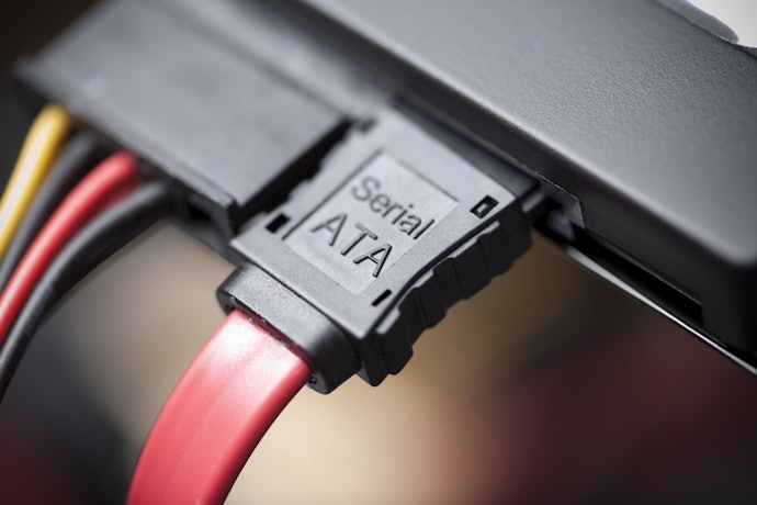 転送スペックの速いSATA3がベスト