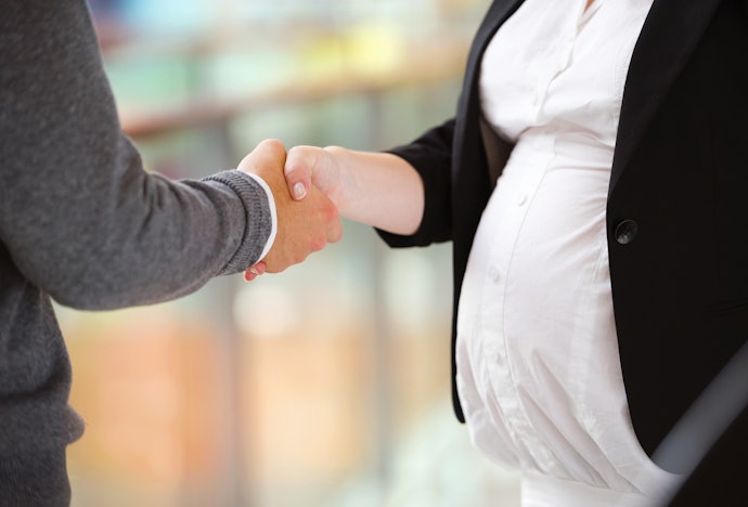 上下セパレートタイプなら、妊娠中のあらゆる場面で活躍
