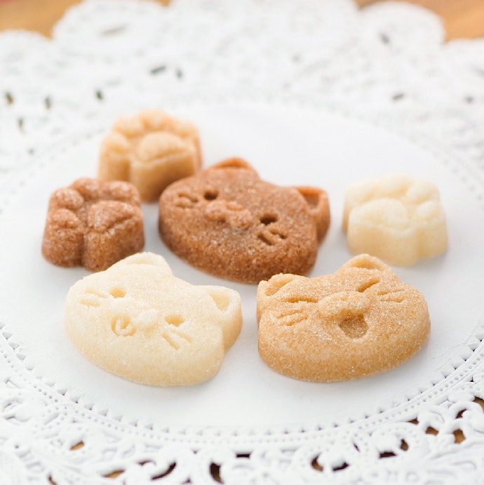 かわいい形の角砂糖なら、お茶の時間をさらに楽しく演出