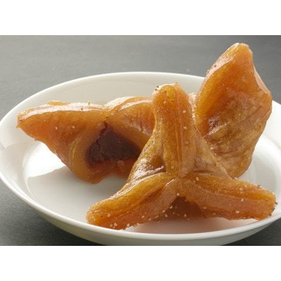 あん入りゆべし:甘い和菓子が好きな人向け。日本茶やコーヒーにマッチ
