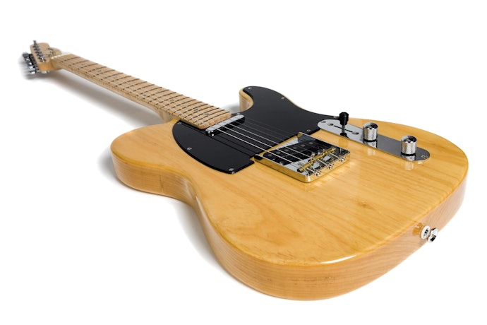 ジャキジャキサウンドが楽しめる基本のテレキャスター