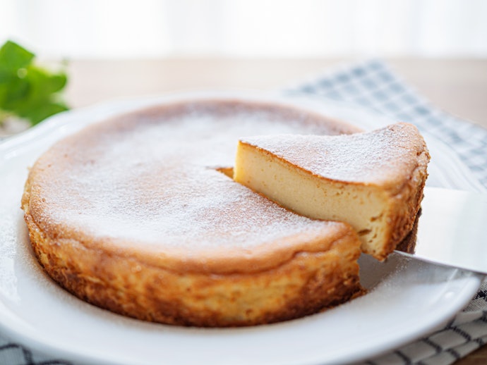 ベイクドチーズケーキ:濃厚な風味と食べごたえを重視する人に
