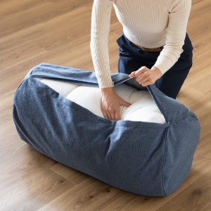 布団が出し入れしやすい!開閉口が大きく開くファスナーもチェックしよう