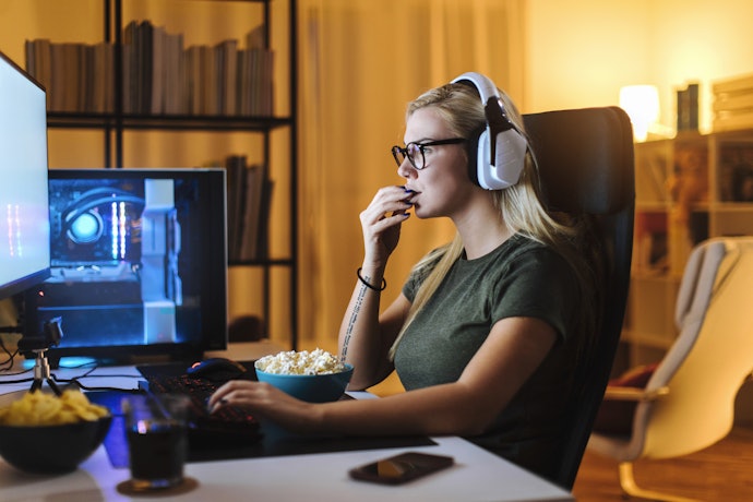 デスク中心に生活するならPCチェアがおすすめ