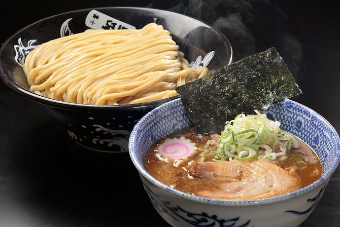 とみ田:濃厚さとあっさり感を両方求める人に。柚子の風味で食べ飽きない