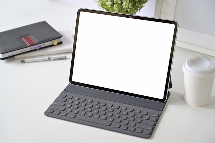 ノートPCとしても使うならキーボード付きをチョイス