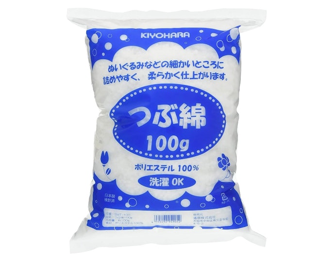こまかいものに入れるなら、小さな粒わたを選択しよう