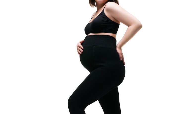 妊婦さんなら、マタニティー用レギンスをチェック