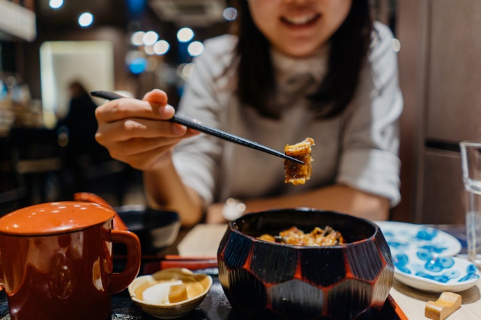 買い物や観光のあとで食事をするなら百貨店内のうなぎ屋がおすすめ
