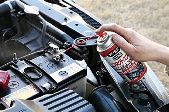 クルマやバイクには、カーボン汚れが除去できるタイプを