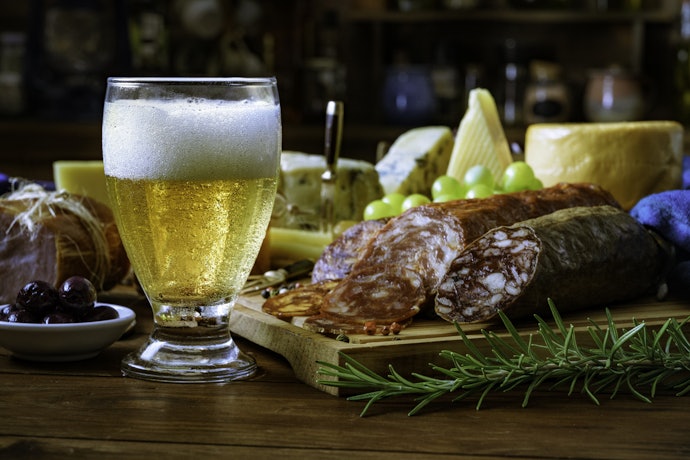 ビールには「チーズ・燻製」など、濃厚な味がぴったり