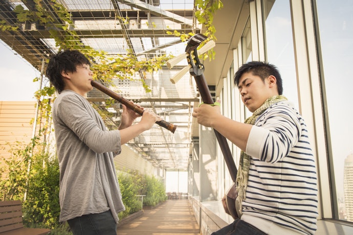 一般的には5孔。幅広い音楽を楽しむなら7孔も