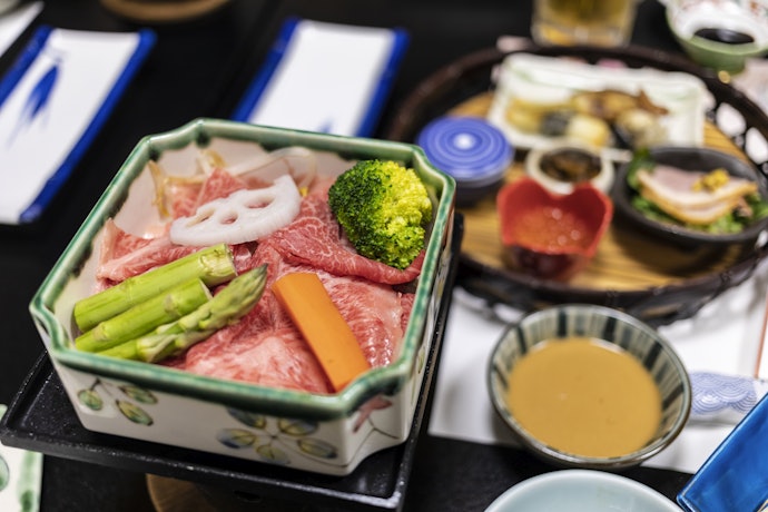 部屋食を存分に楽しむならメニューにもこだわってみよう