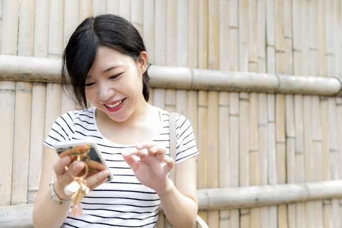 好きなブランドのiPhoneケースをチェックしてみよう