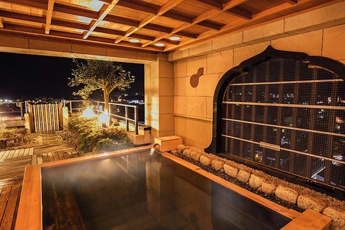 疲れをゆったり癒したいなら、景色も楽しめるお風呂をセレクト!