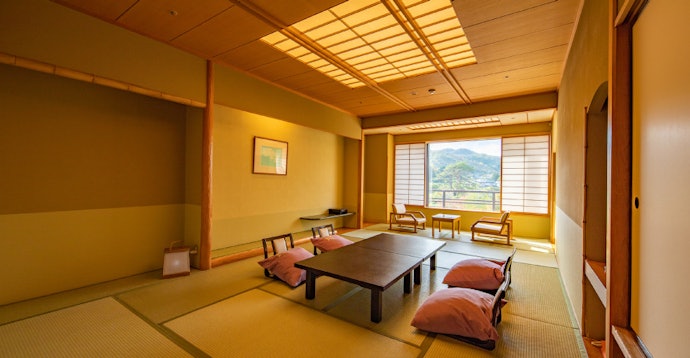 和の雰囲気やおもてなしを重視するなら旅館をチョイス