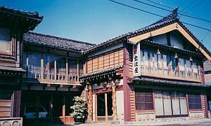 気軽な旅や予算を節約したいときには、価格の安い宿が狙い目