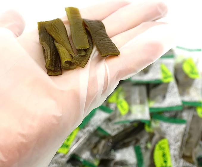 シンプルさ重視なら、ほどよい塩気で飽きのこないプレーン・塩をチョイス