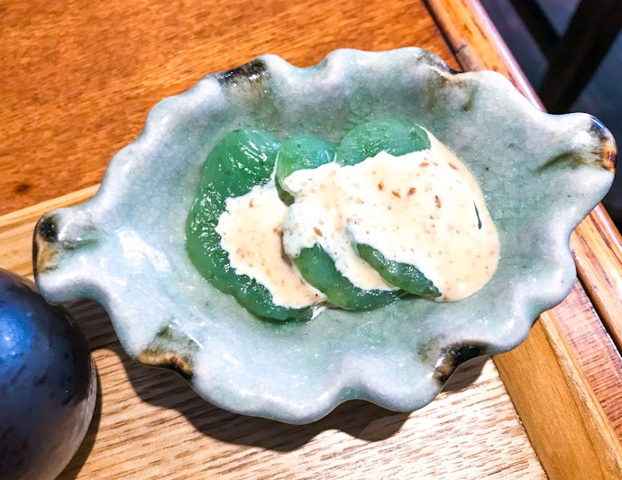 生でおいしく味わうなら「刺身こんにゃく」を