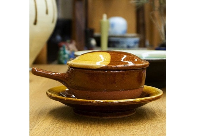 布志名焼(ふじなやき):島根県の伝統工芸品。どこか懐かしい雰囲気が魅力
