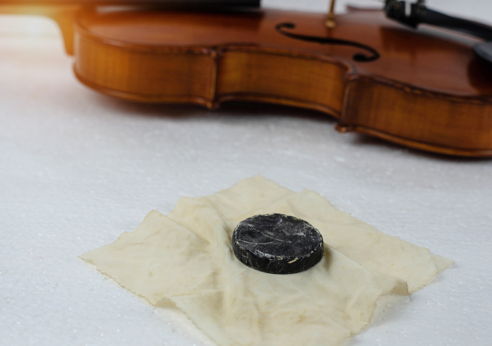 フルサイズSUZUKIバイオリン200Anno1995 (松脂・替え弦付)訳有品