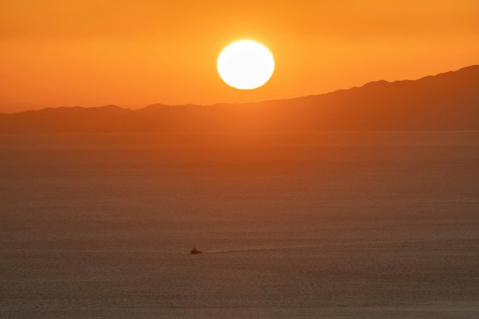 サンセットを眺めるなら夕日が美しい洲本市を選ぼう