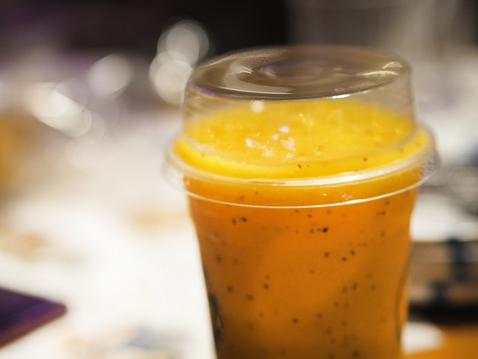パッションフルーツ100%:爽やかな酸味が好きな人向け