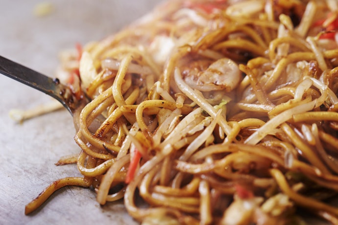 甘辛の関西風テイストで味わう粉もんの味