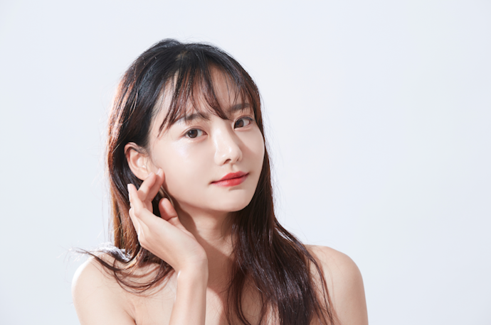 自然でやわらかな印象にしたいときは、シースルーバングを選ぼう