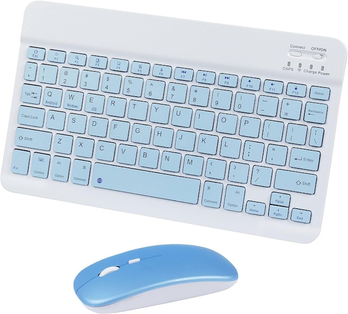 外出先で静かにキーボードを使いたいなら静音設計のものがベター