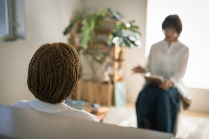 口コミを参考に、人柄や話し方もチェックしよう