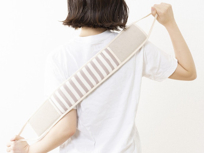 全身洗いたい人は、持ち手つきのロングタイプが使いやすい