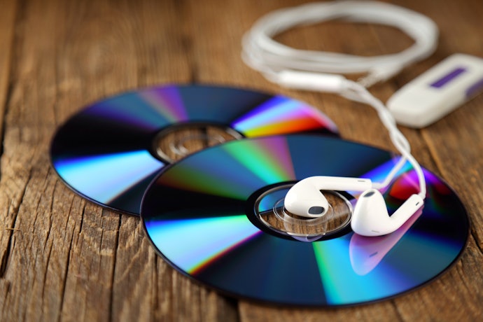 CD?データ?音声形式も確認しておこう