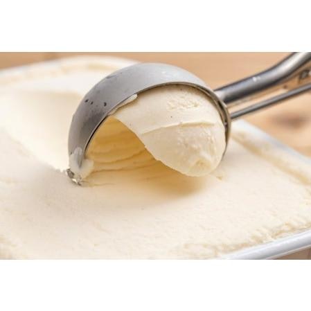 食後のデザートには、ひんやり冷たいアイスやシャーベットがぴったり
