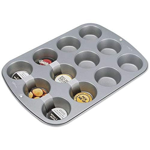 きれいに焼き上げたいなら、ムラが出にくいスチール製をセレクト