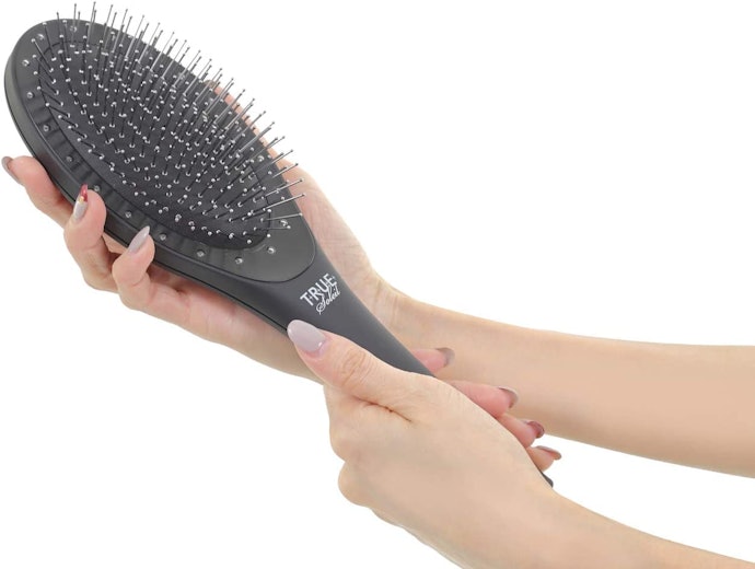 毛量が多い・ロングヘアはパドルブラシ型がおすすめ