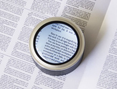 卓上ルーペを持ち運びたいなら置き型をチェック