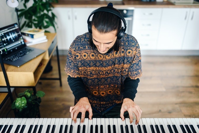 練習の振り返りや曲作りには、録音機能があると便利