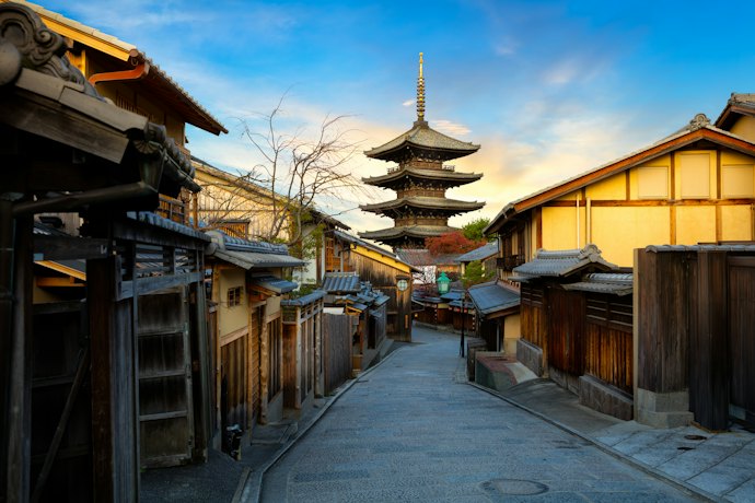 洛東:自然風景や街並みを楽しむ人に。清水寺・八坂神社・祇園など見どころ満載