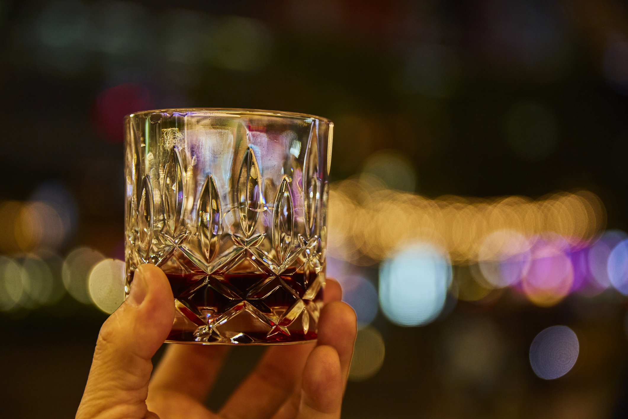 各務クリスタル 葡萄紋 ウイスキーグラス 6客 ショットグラス 箱付き 美品 伝統工芸 江戸切子 ストライプ ショット グラス 冷酒杯  二代目 岳茂