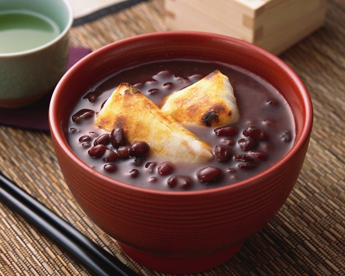 お餅や白玉にかけて「ぜんざい風」に